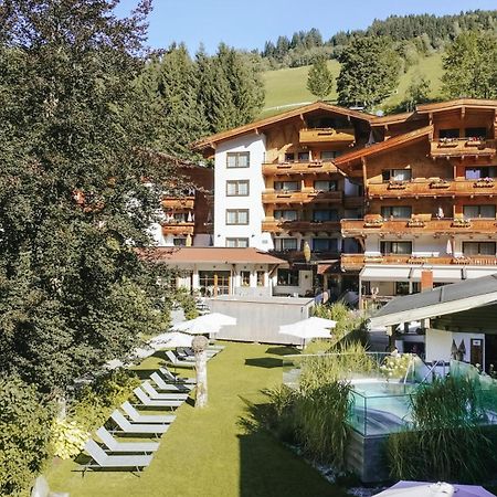 Hotel Die Sonne Saalbach-Hinterglemm Kültér fotó