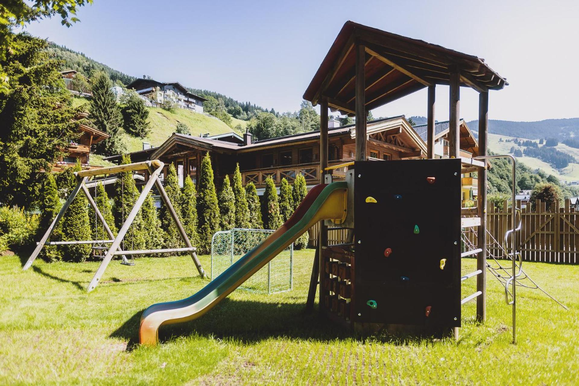 Hotel Die Sonne Saalbach-Hinterglemm Kültér fotó